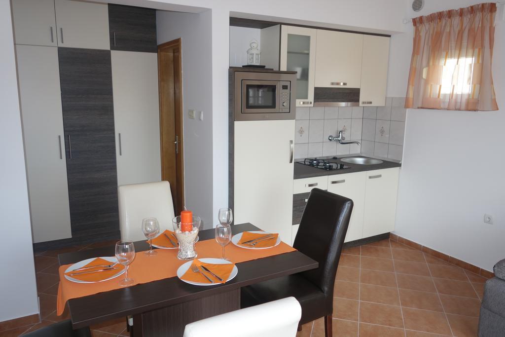 Apartments Soldinn Privlaka  Zimmer foto