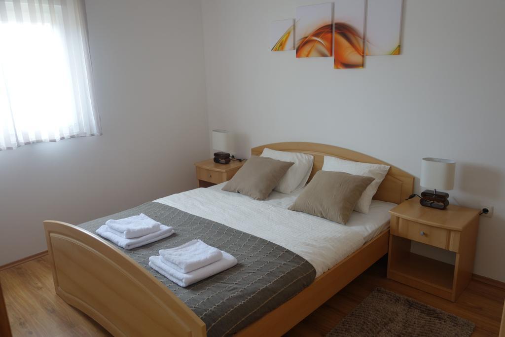 Apartments Soldinn Privlaka  Zimmer foto
